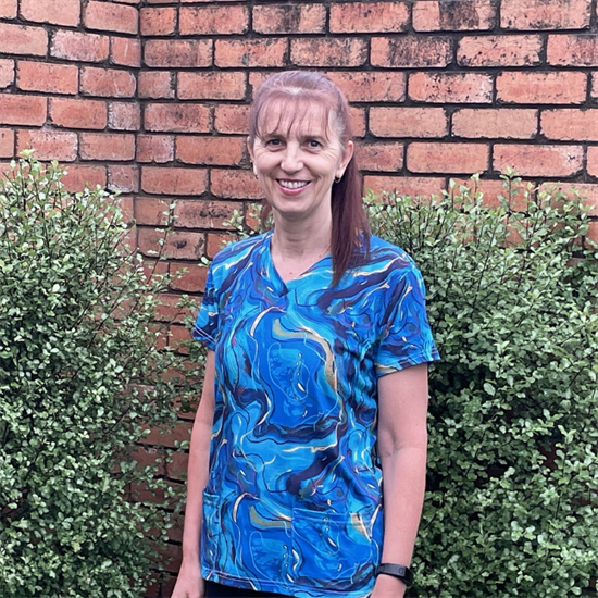 Leanne Burzacott picture of Leanne Burzacott